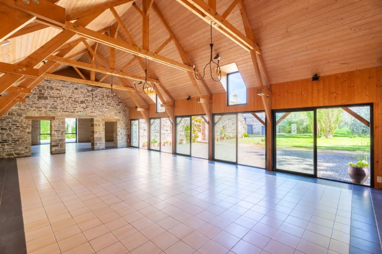 Photos 17 - Prestige - En Baie du Mont-Saint-Michel, à vendre au Mont-Dol, Maison de charme & Ensemble professionnel