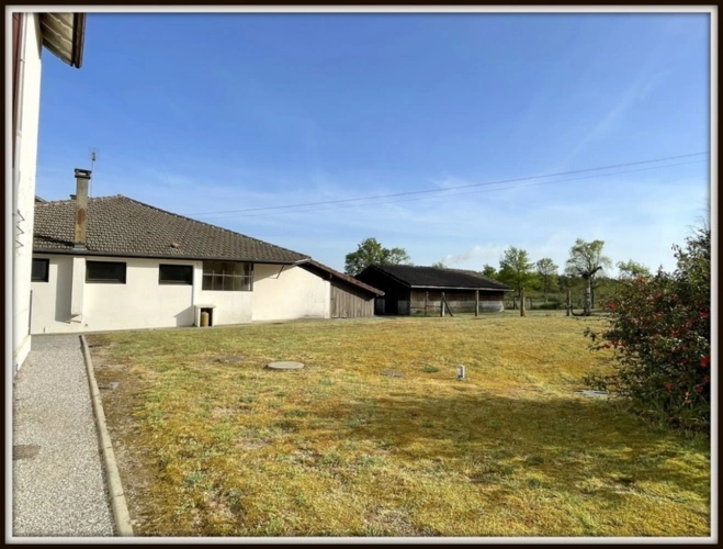 Photos 2 - Prestige - PROCHE DAX ( mi-chemin entre Dax et Mont de Marsan ) PROPRIETE de 2 MAISONS - GARAGE + 2 DEPENDANCES