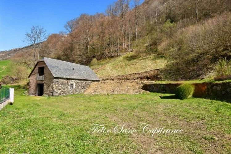 Photos 2 - Rurale - ESTAING (65), grange à rénover avec vue panoramique au coeur d'une vallée authentique