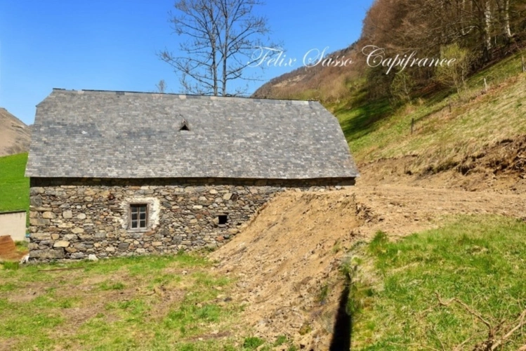 Photos 6 - Rurale - ESTAING (65), grange à rénover avec vue panoramique au coeur d'une vallée authentique