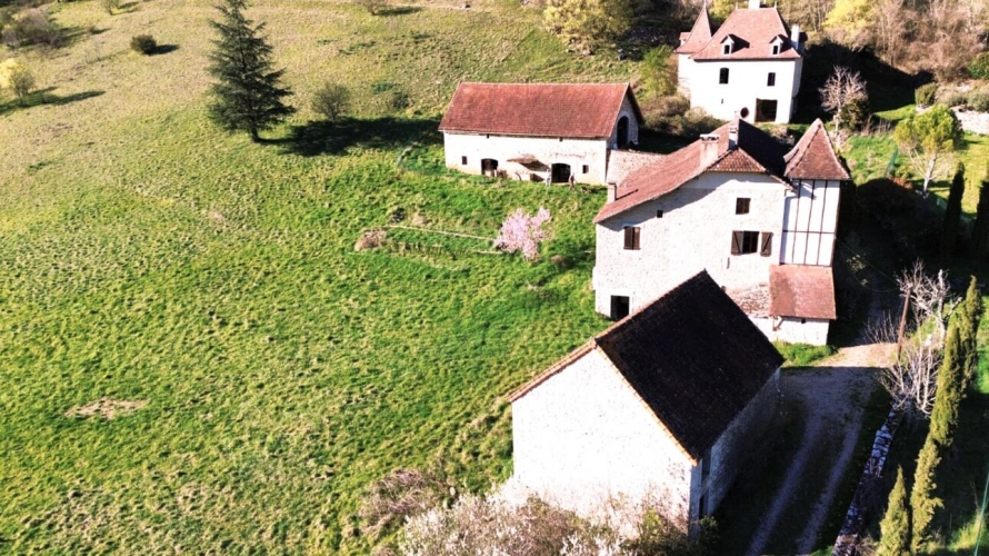 Photos 1 - Prestige - Vallée du Célé, domaine sur 92 hectares dont 77 ha clos