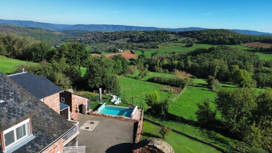 Photos 2 - Prestige - Maison de 165m² avec piscine - Saint-Christophe