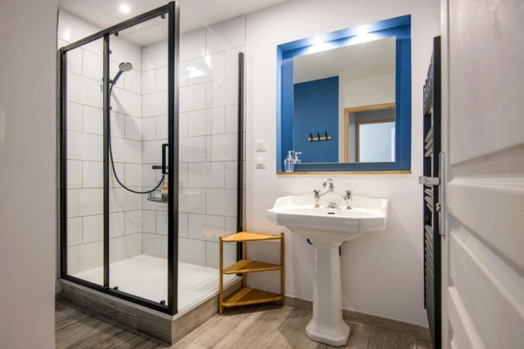 Photos 17 - Rurale - LONGERE - 425M² HABITABLE AVEC PISCINE SUR 5HA