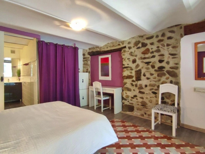 Photos 8 - Touristique - Charme de l'ancien  beau cadre naturel, piscine, forage, potentiel gîte/chambre d'hôte