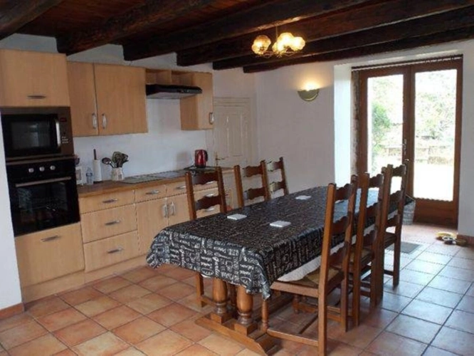 Photos 3 - Rurale - Jolie maison en pierre de 3 chambres avec grange attenante et jardin dans un hameau rural