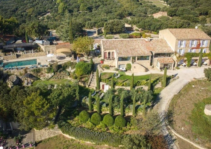 Photos 8 - Prestige - Un Domaine d'Exception au Coeur du Luberon
