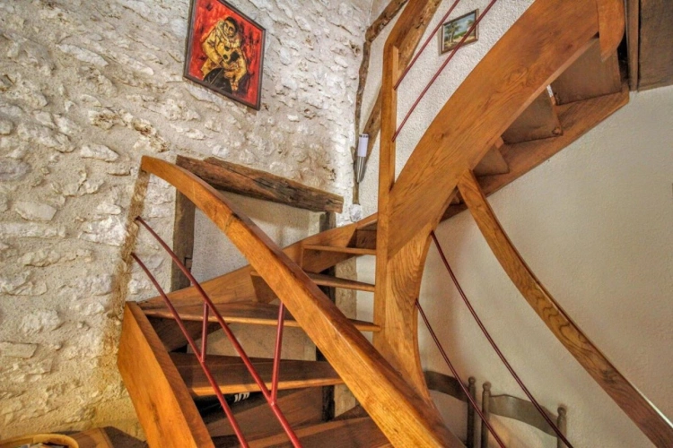 Photos 4 - Touristique - Ensemble en pierre avec gîte - Charme, potentiel et douceur de vie dans un village du Quercy Blanc