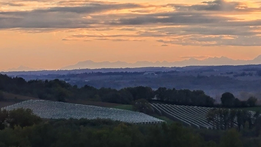 Photos 4 - Rurale - Ensemble immobilier isolé avec vue imprenable sur la campagne, sur près de 3 hectares
