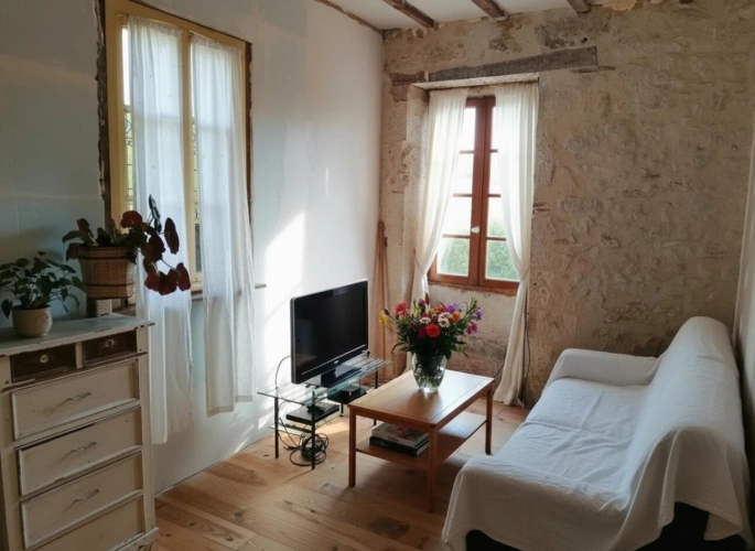Photos 10 - Rurale - Maison de Campagne, à finir de rénover - environnement paisible