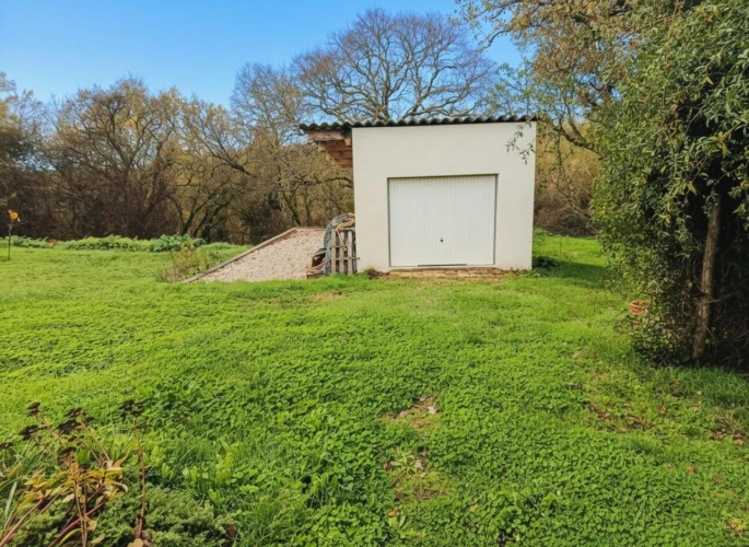 Photos 16 - Rurale - Maison de Campagne, à finir de rénover - environnement paisible