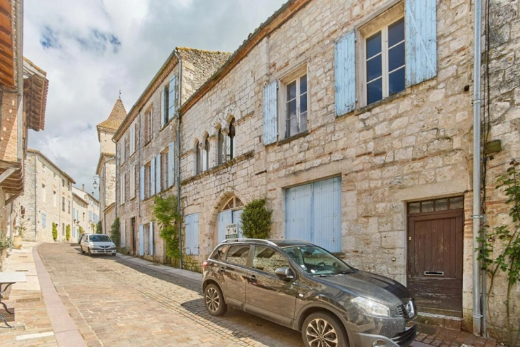 Photos 1 - Rurale - Élégante maison de village de charme avec volumes et éléments anciens préservés