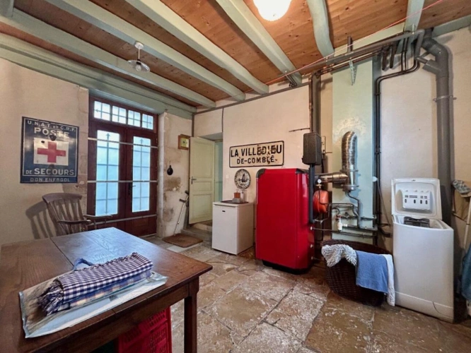 Photos 2 - Prestige - Élégante maison de ville au coeur du village historique de La Mothe-Saint-Héray