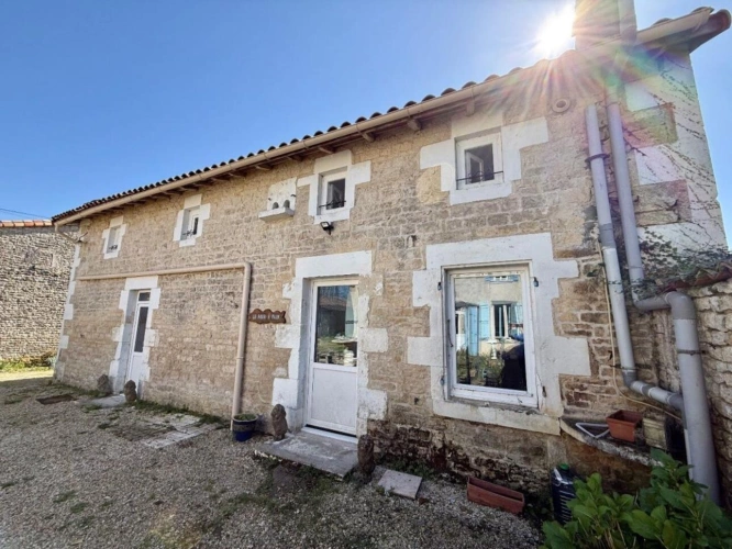 Photos 15 - Prestige - Propriété de village traditionnelle d'un excellent rapport qualité-prix avec gîtes et grand terrain