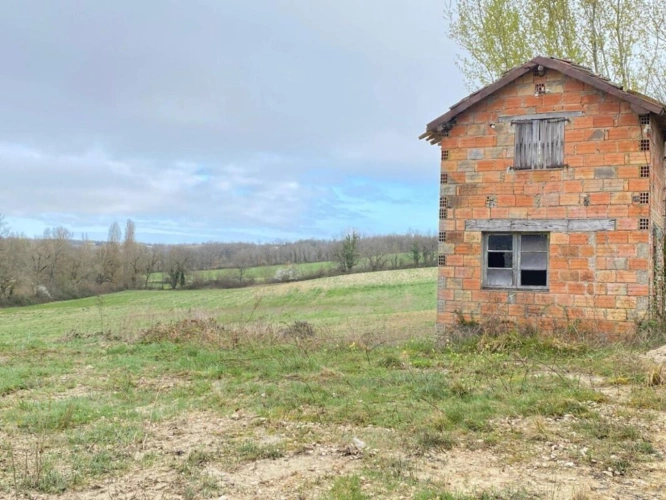 Photos 7 - Rurale - Grange en pierre à rénover avec 1 hectare de terrain Saint-Paul-Flaugnac