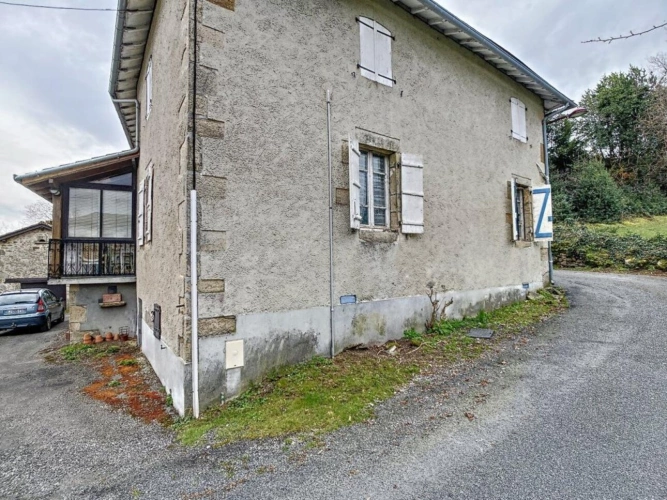 Photos 16 - Rurale - Propriété de caractère dans le Ségala