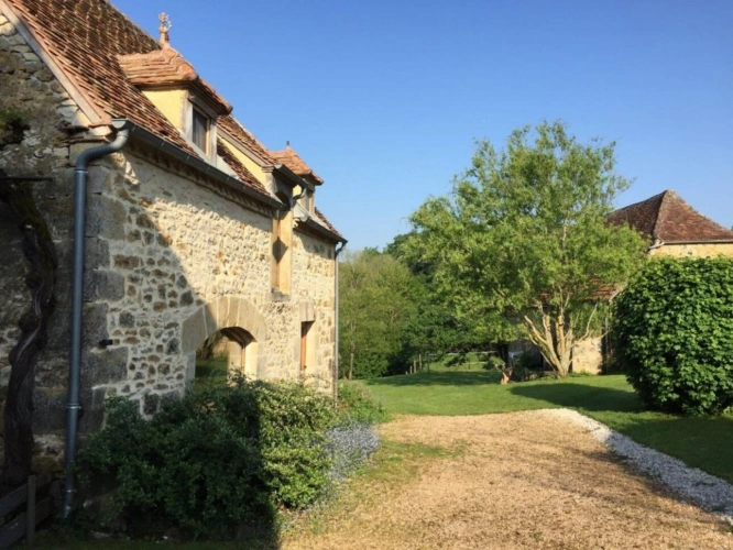 Photos 11 - Équestre - Coup de coeur assuré pour cet ensemble immobilier d'exception !