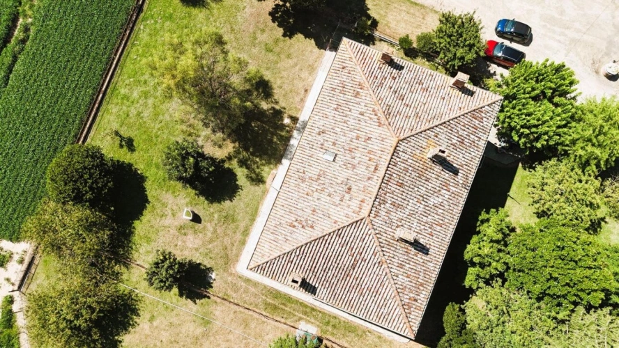 Photos 11 - Prestige - Domaine avec Maison de maître à restaurer et dépendances