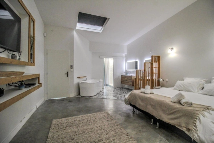Photos 12 - Rurale - Loft prestigieux avec piscine