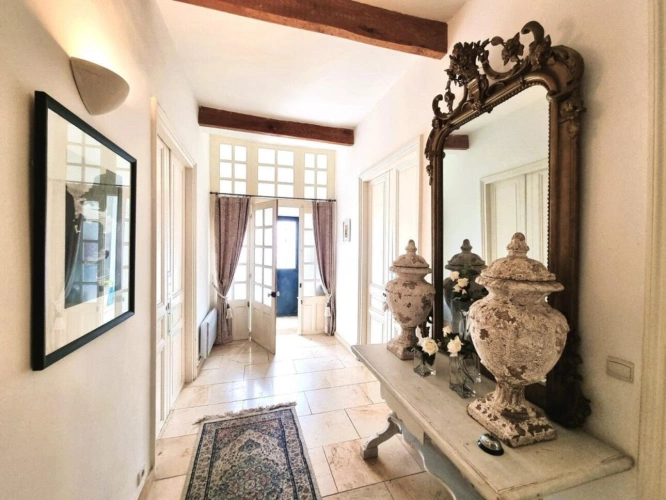 Photos 11 - Prestige - Maison de Maître classique de 6 chambres, rénovée avec goût, jardin, piscine et historique de location de vacances réussi