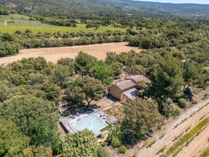 Photos 2 - Prestige - Maison de campagne avec piscine + 2 gîtes chacun avec basin privatif