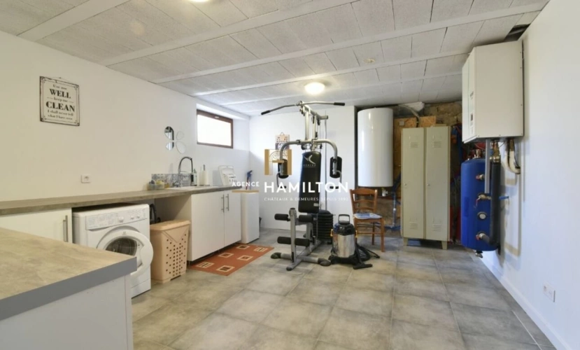 Photos 2 - Rurale - UNE FERME D'EXCEPTION AU COEUR DU VILLAGE, ENTRE CHARME, CALME ET ELEGANCE