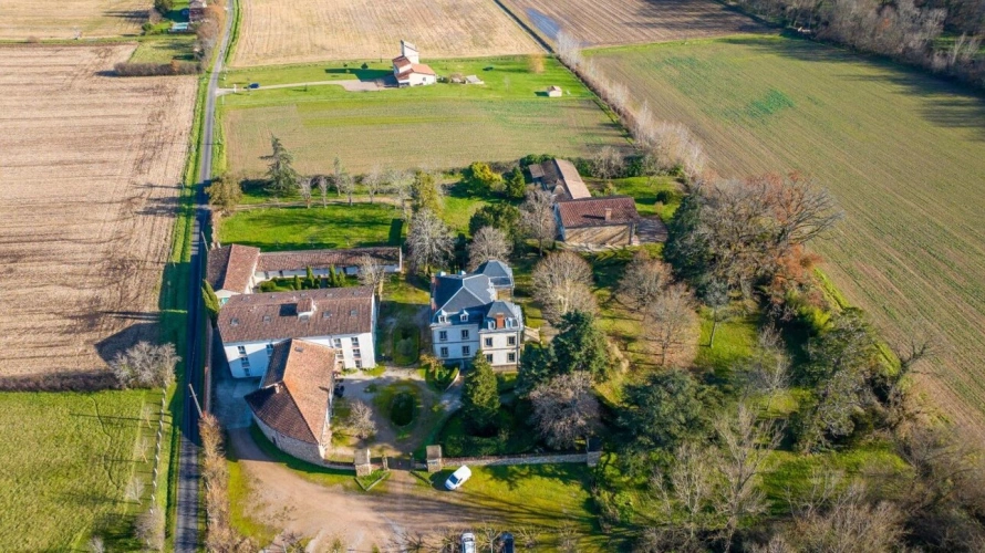 Photos 12 - Prestige - CHATEAU, SALLES DE RECEPTION ET HOTEL - PARC 2,5HA - ALBI