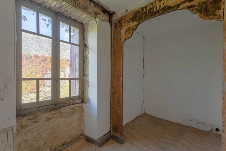 Photos 10 - Rurale - Corps de ferme en U à rénover - 500 m² et 2,4 ha - Proche de Najac, limite Tarn et Aveyron
