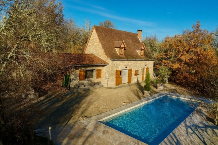 Photos 1 - Rurale - Maison + piscine + dépendance + 4ha