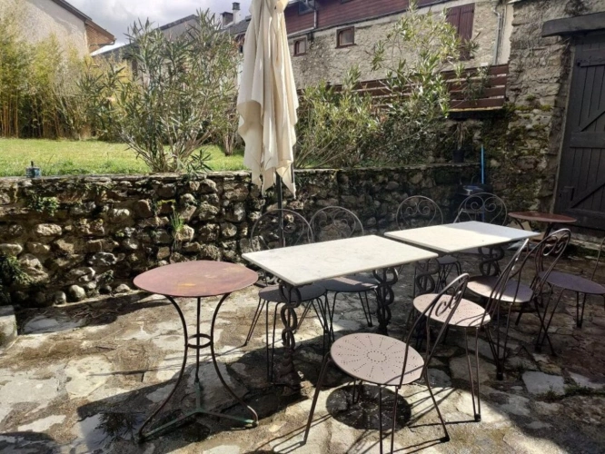 Photos 7 - Prestige - Grande maison de village du 18 ° avec jardin