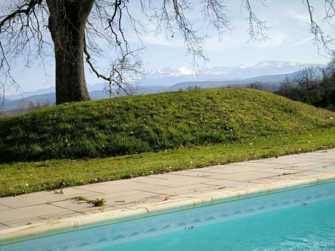 Photos 4 - Rurale - Jolie maison d'architecte face aux Pyrénées . 12910 M2