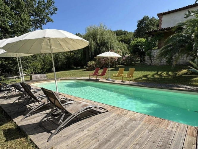Photos 11 - Prestige - Maison de maître avec 6 chambres, piscine, jardin et vue panoramique
