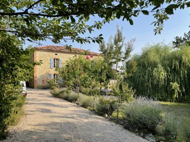 Photos 13 - Prestige - Maison de maître avec 6 chambres, piscine, jardin et vue panoramique