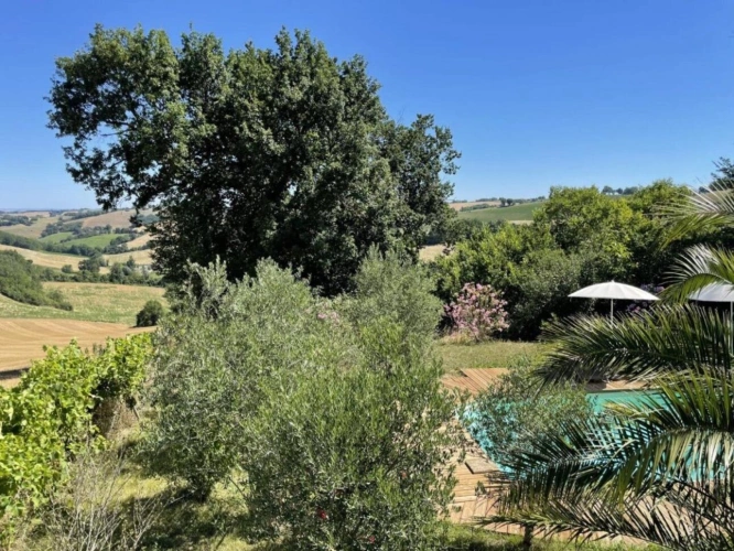 Photos 17 - Prestige - Maison de maître avec 6 chambres, piscine, jardin et vue panoramique