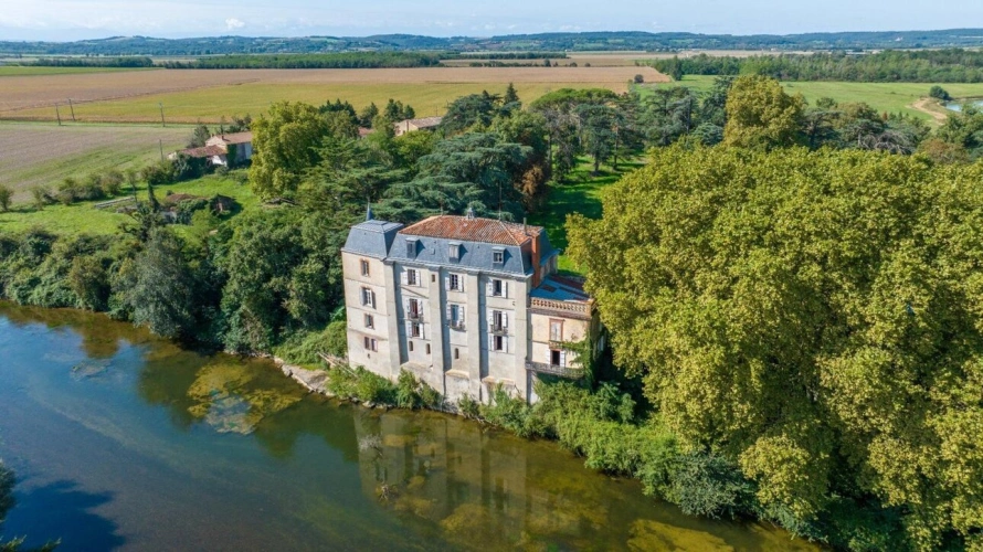 Photos 4 - Prestige - Château en bordure de Rivière, env 3.8ha et dépendances. TOULOUSE 40 min
