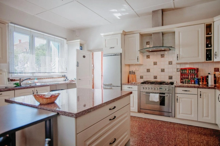 Photos 16 - Prestige - Ancien relais avec appartement indépendant
