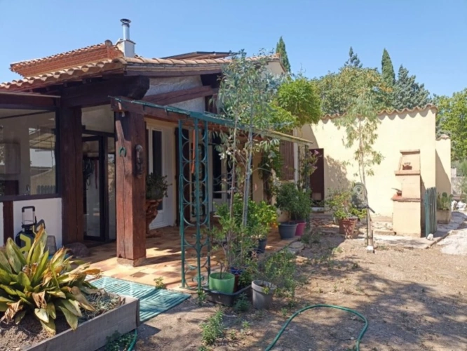 Photos 5 - Touristique - Villa avec gîte sur 2011 m²