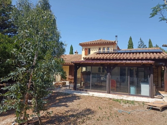 Photos 6 - Touristique - Villa avec gîte sur 2011 m²