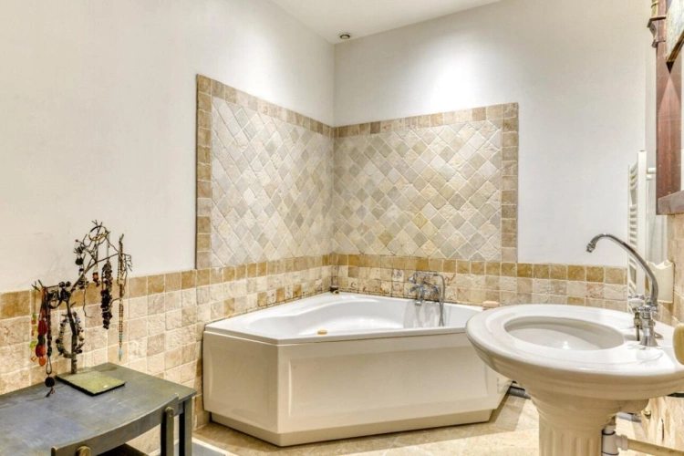 Photos 9 - Prestige - Propriété de charme au pied de la Cité médiavale