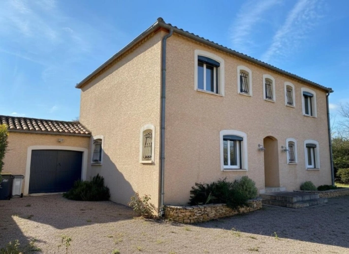 Photos 2 - Prestige - Propriété de standing, 8 pièces, 5 chambres avec piscine et jardin