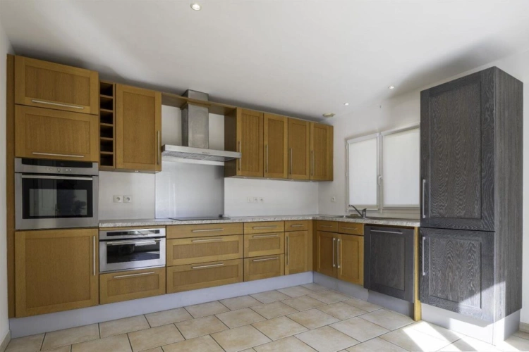 Photos 14 - Prestige - Propriété de standing, 8 pièces, 5 chambres avec piscine et jardin