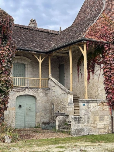 Photos 3 - Rural - Charming 17 th century dwelling in heart of a Périgord village .