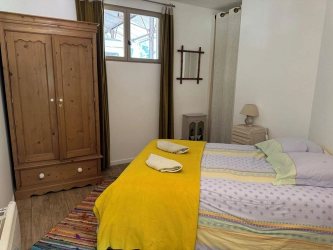 Photos 11 - Touristique - Maison en pierre avec gîte et dépendances du château avec jardin et piscine proche Périgueux