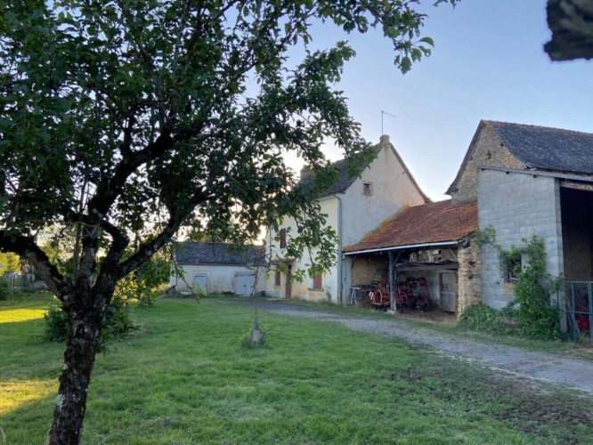 Photos 13 - Rurale - RIGNAC-CORPS DE FERME AVEC DEPENDANCES