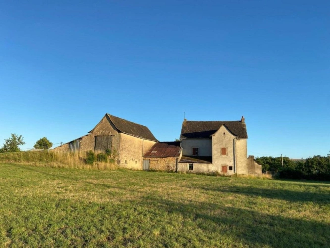 Photos 14 - Rurale - RIGNAC-CORPS DE FERME AVEC DEPENDANCES