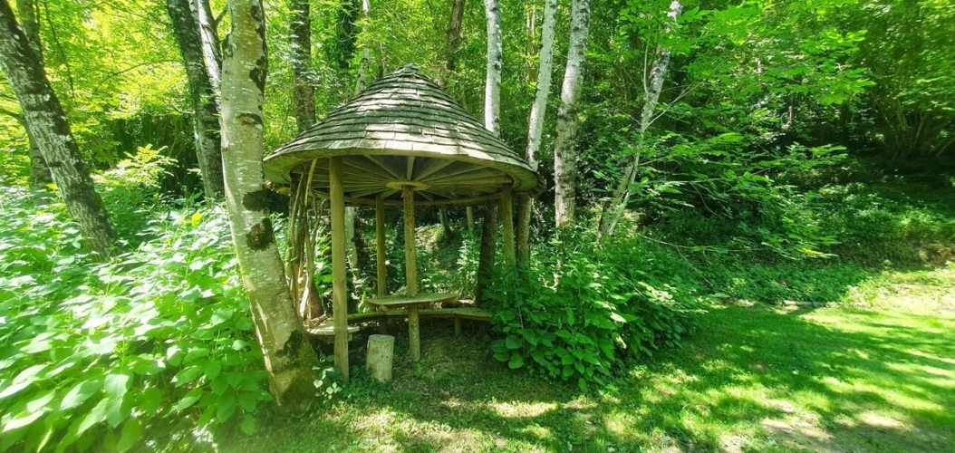 Photos 2 - Rurale - Magnifique moulin rénové dans un écrin de verdure