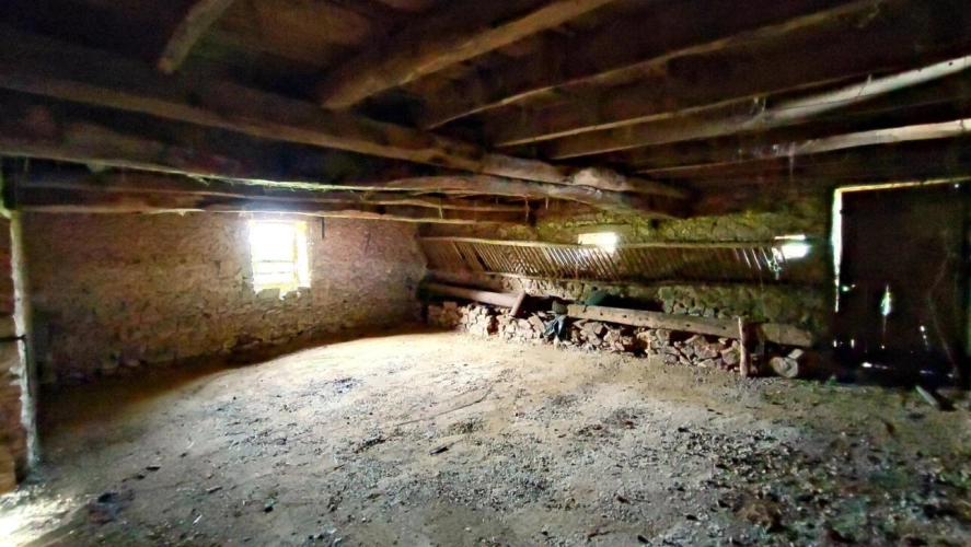 Photos 11 - Prestige - Maison de pays en pierre T5 avec ses dépendances