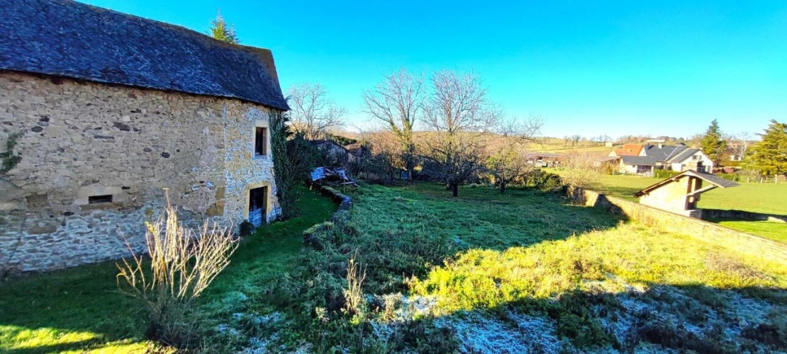 Photos 12 - Prestige - Maison de pays en pierre T4 avec dépendances