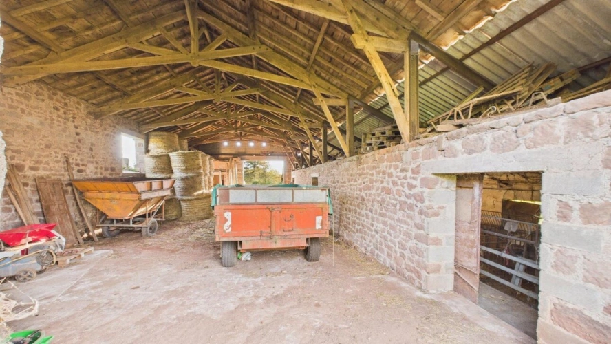 Photos 7 - Rurale - Corps de ferme de caractère avec + de 25 hectares + plusieurs dépendances