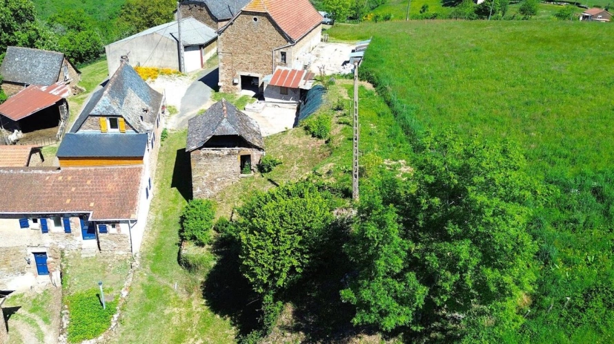 Photos 6 - Rurale - Maison T5 146 m² + grange de 300 m² + 7.35 ha