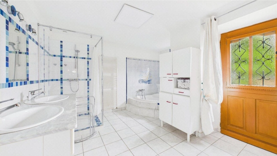 Photos 14 - Rurale - Maison T5 146 m² + grange de 300 m² + 7.35 ha